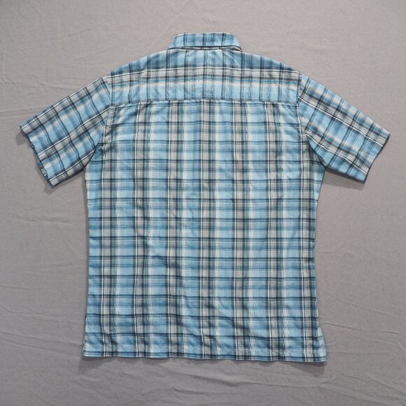 Kuhl Shirt Mens Large Blue Tartan Plaid Eluxur Outdoor Hike Preppy Flap Pockets - Picture 2 of 11